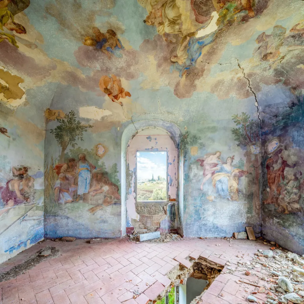 Cronache dell’Intervallo: Nicola Bertellotti porta a Roma la fotografia del tempo sospeso 3 Cieli di Toscana 240x240cm credits Nicola Bertellotti